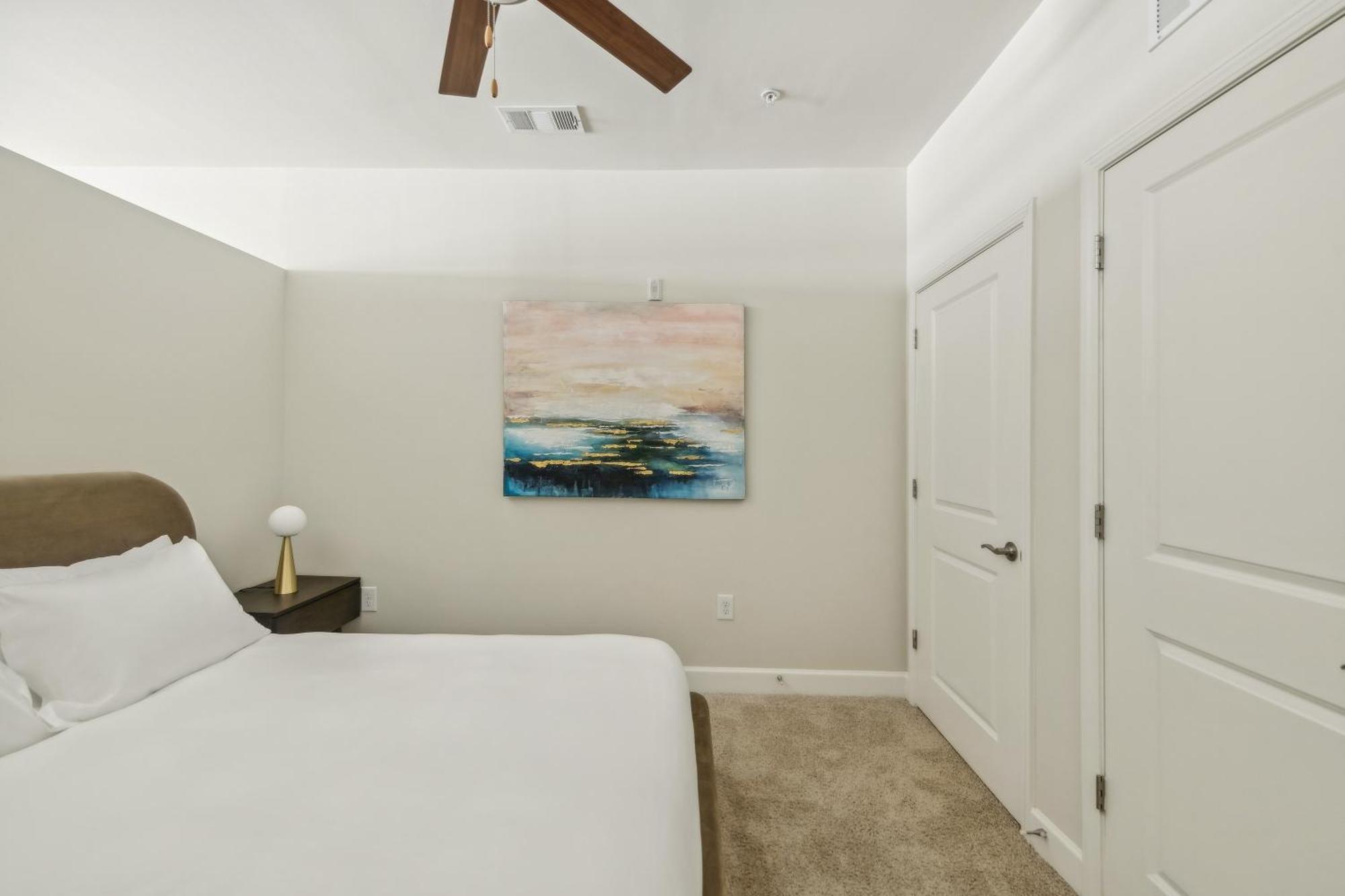 Kasa At Berkshire Village District Raleigh Room photo